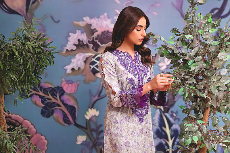 FLORA LAWN''22